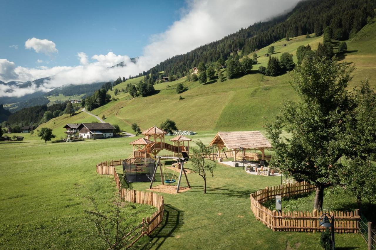 Schmiedhof Gut Apartment Гросарл Екстериор снимка